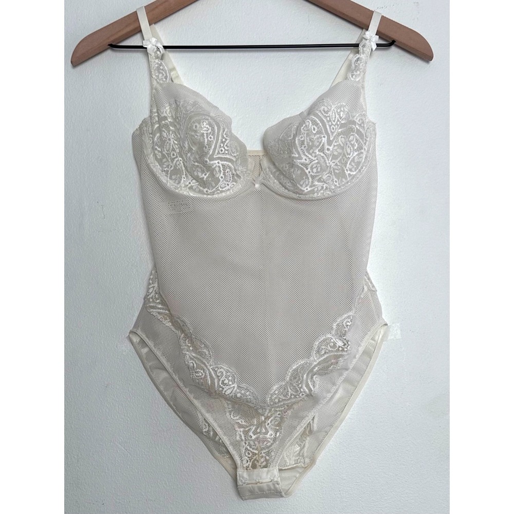 Gemma France Vintage Mesh Ivory Lace Fishnet Underwire Bodysuit Lingerie 36C